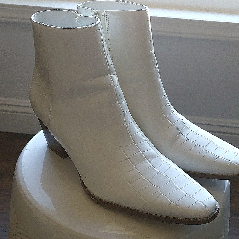 Coconuts by matisse booties